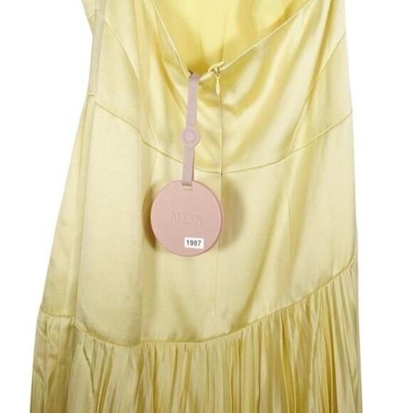 Saab Pleated Drop Waist Alexis Women's Yellow Satin Halter Maxi Dress Size Large - Picture 4 of 13